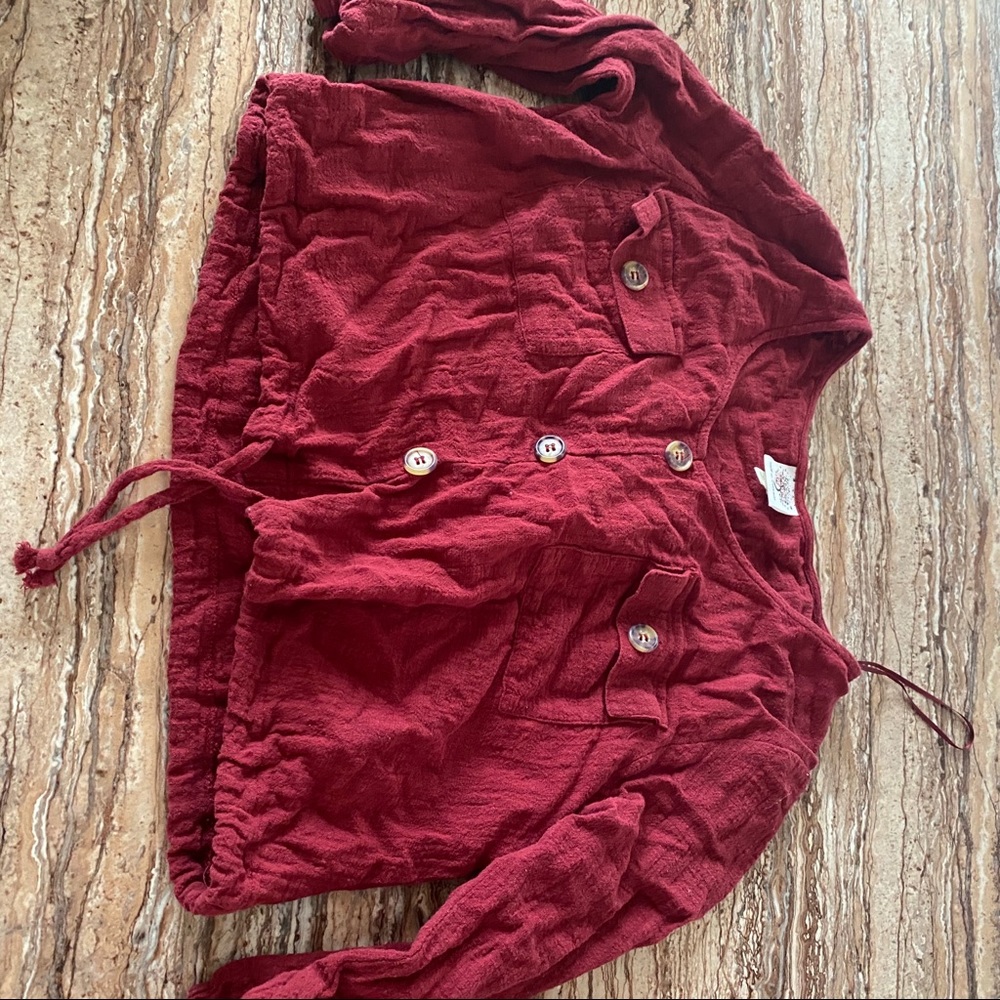 Crop top with buttons
